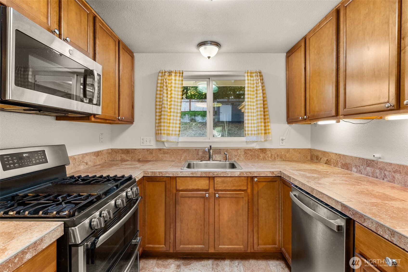 2621 North Vassault Street Tacoma, WA 98407 - Photo 19 of 40