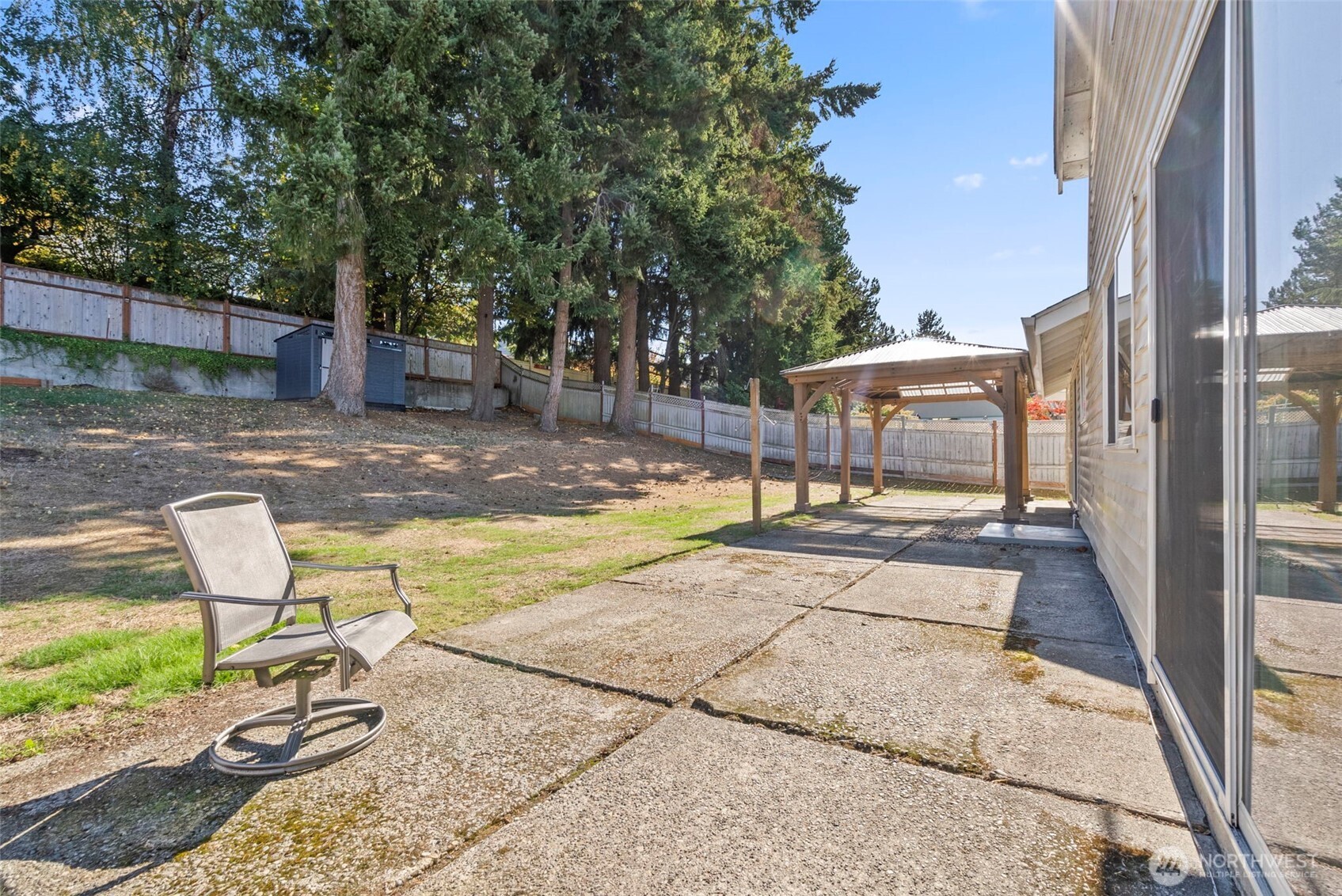 2621 North Vassault Street Tacoma, WA 98407 - Photo 4 of 40