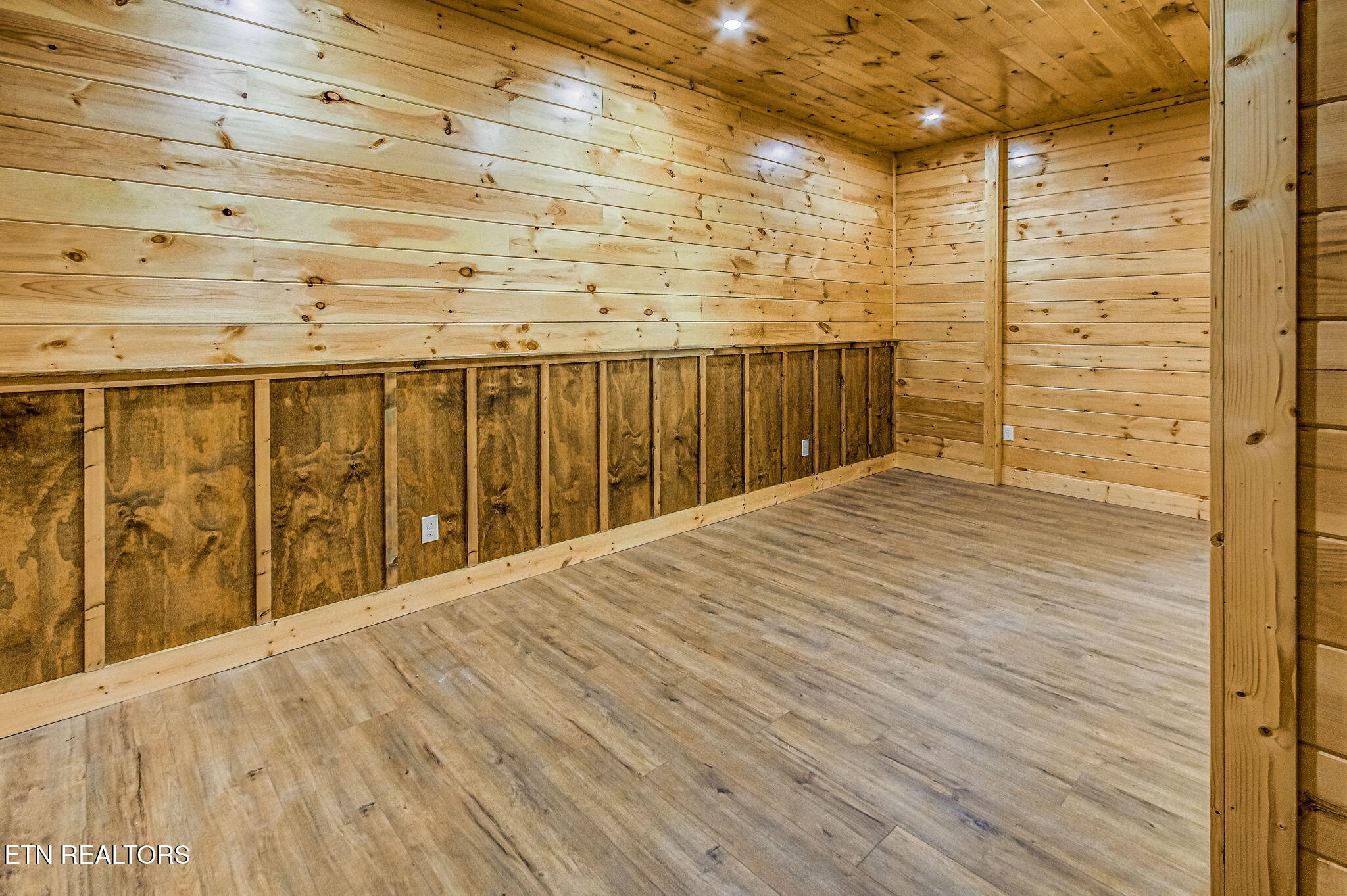 1821 Pinestand Ridge Way Sevierville, TN 37862 - Photo 39 of 58 homesandvideos aerials-13452
