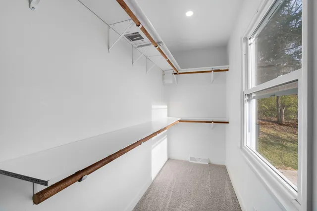 $619,900 | 21740 West Lochinvar Lane, New Berlin, WI 53146