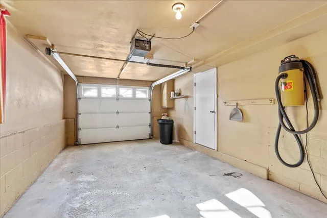 $189,900 | 1622 Jackson Street, Manitowoc, WI 54220