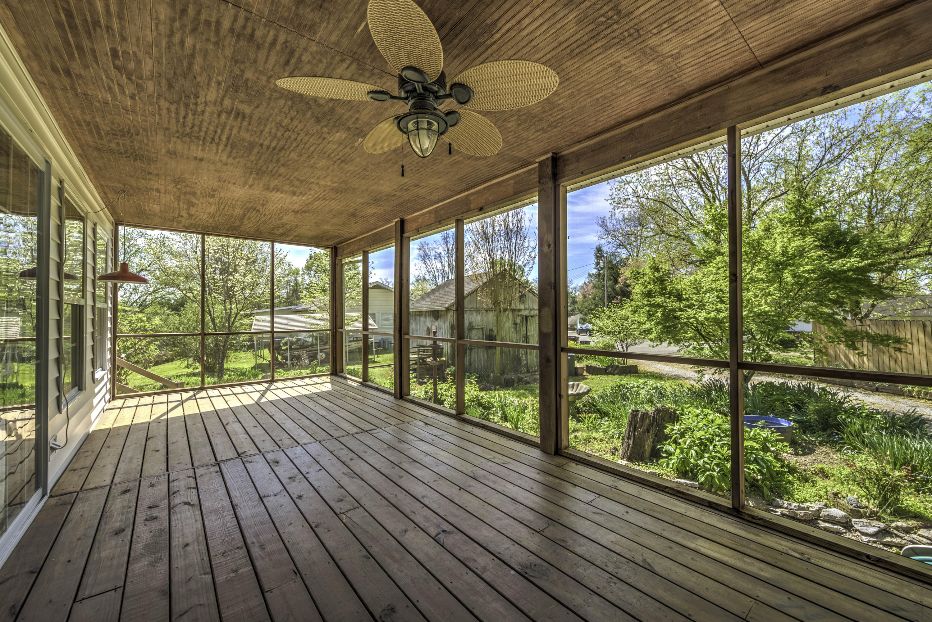 113 East Pasadena Road Oak Ridge, TN 37830 - Photo 28 of 34 28