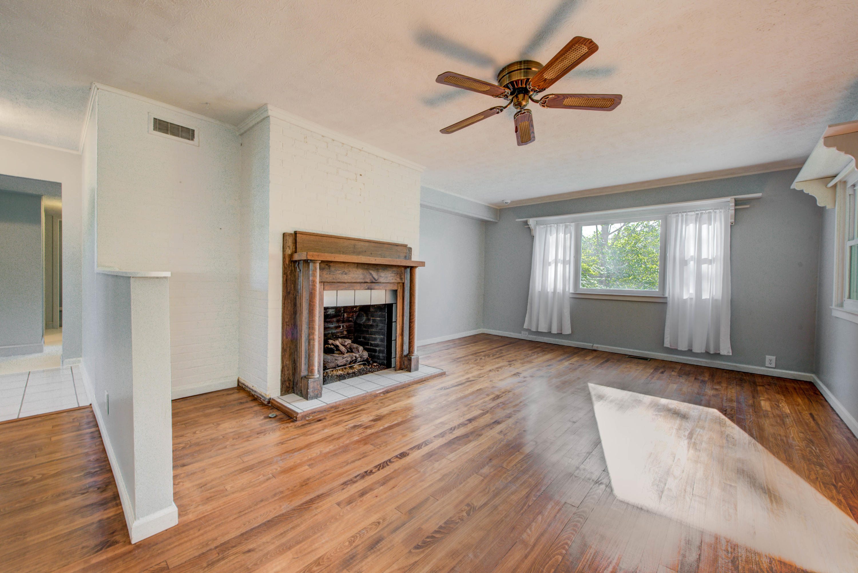 113 East Pasadena Road Oak Ridge, TN 37830 - Photo 5 of 34 5