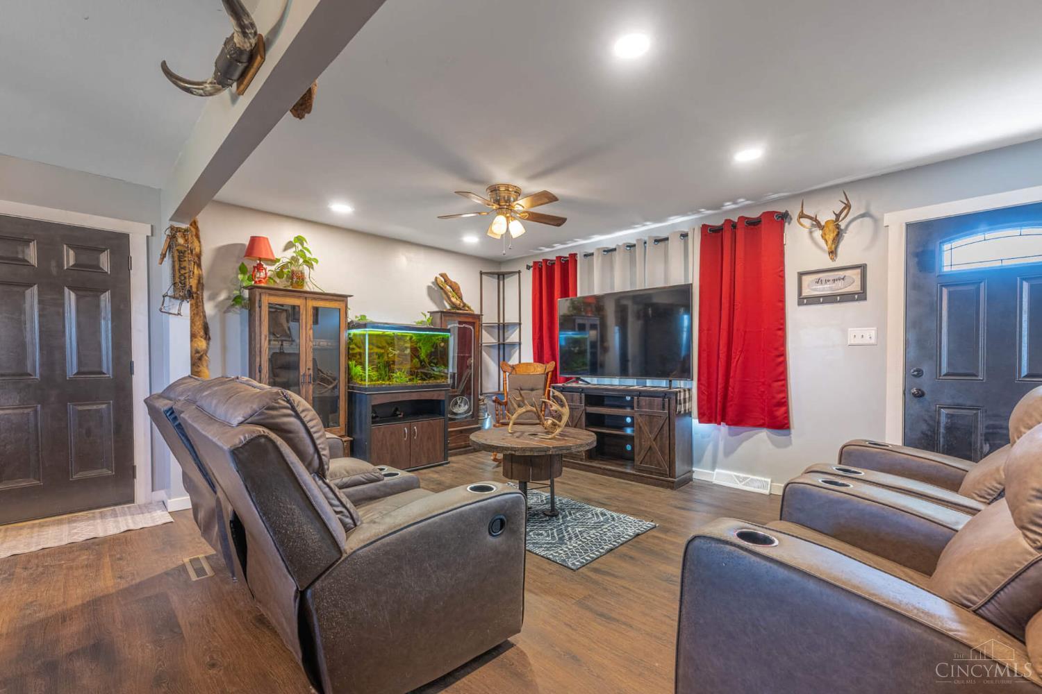 4542 Oxford-Middletown Jacksonburg, OH 45042 - Photo 4 of 24