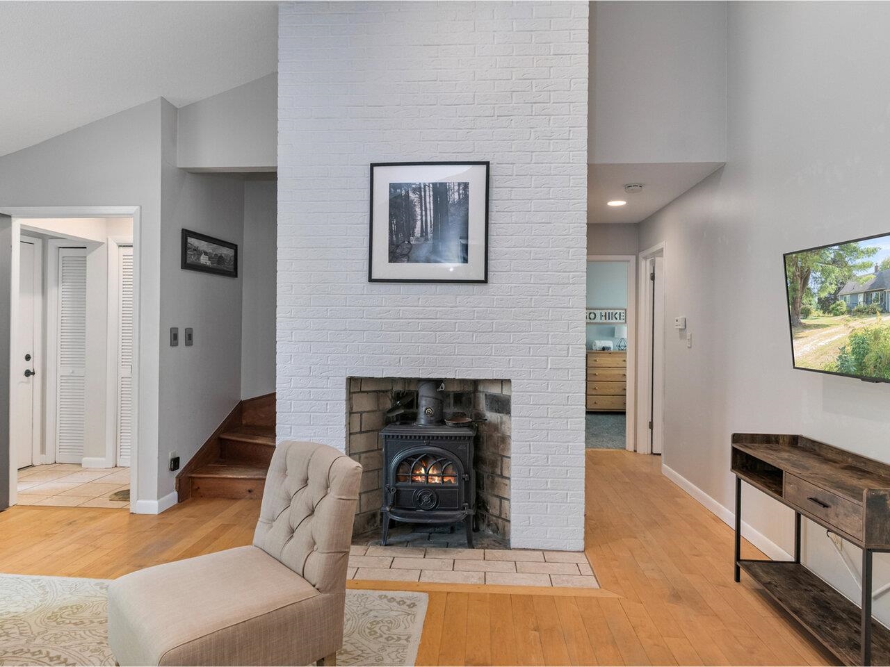 232 Lefebvre Lane Williston, VT 05495 - Photo 6 of 41