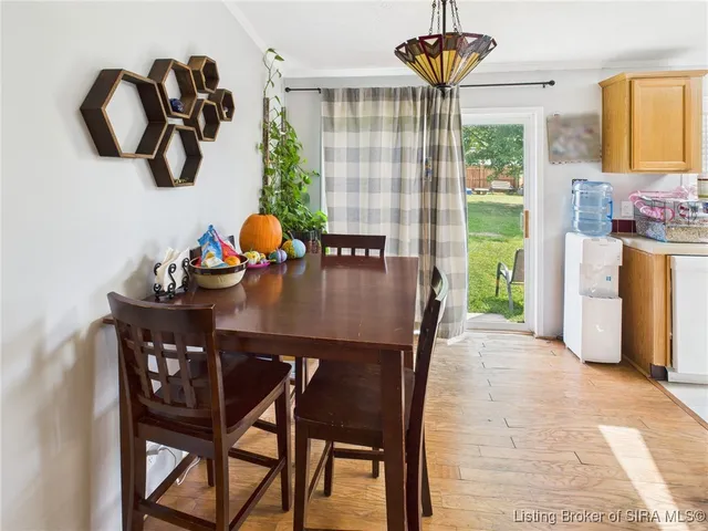 $164,900 | 533 Rabbitsville Road, Mitchell, IN 47446