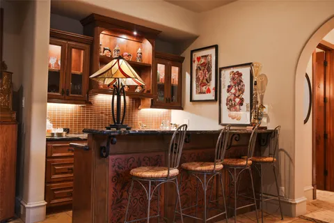 $2,999,999 | 79 North Gary Glen Circle, The Woodlands, TX 77382