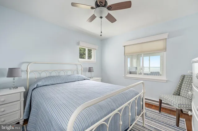 a view of a garden with lawn chairs