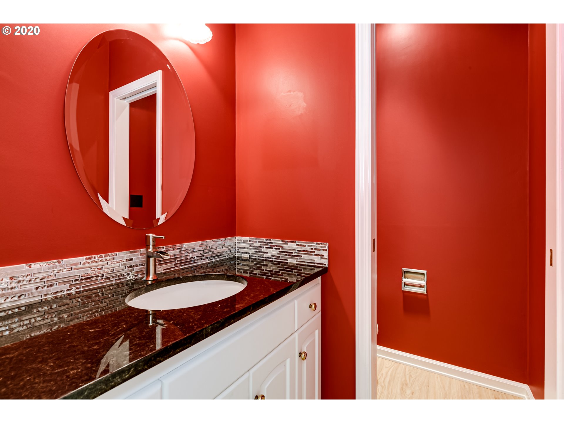 2150 Ridgeway Drive Eugene, OR 97401 - Photo 16 of 22 Gallery Image 16