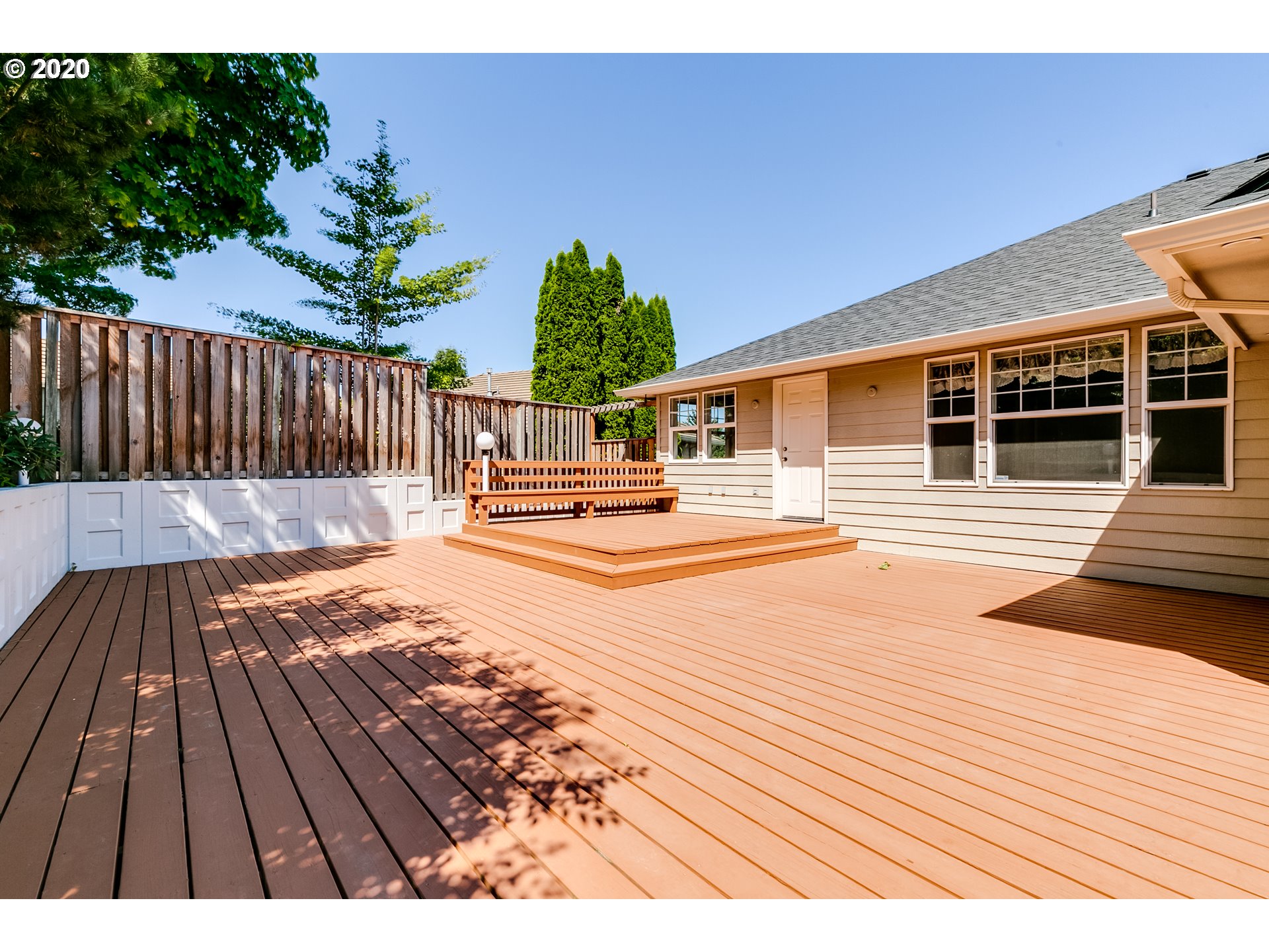2150 Ridgeway Drive Eugene, OR 97401 - Photo 20 of 22 Gallery Image 20