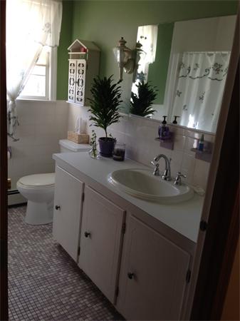 42 Wamsutta Road Somerset, MA 02726 - Photo 13 of 29 Gallery Image 13
