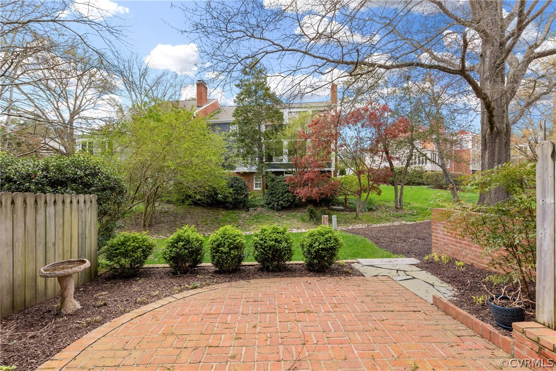 300 North Ridge Road, Unit 33 Henrico, VA 23229 - Photo 3 of 40