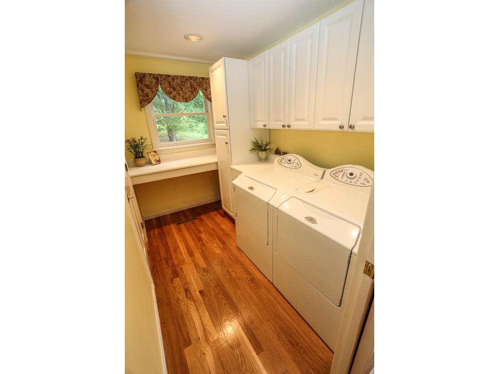 17 Mont Vernon Road Amherst, NH 03031 - Photo 22 of 36