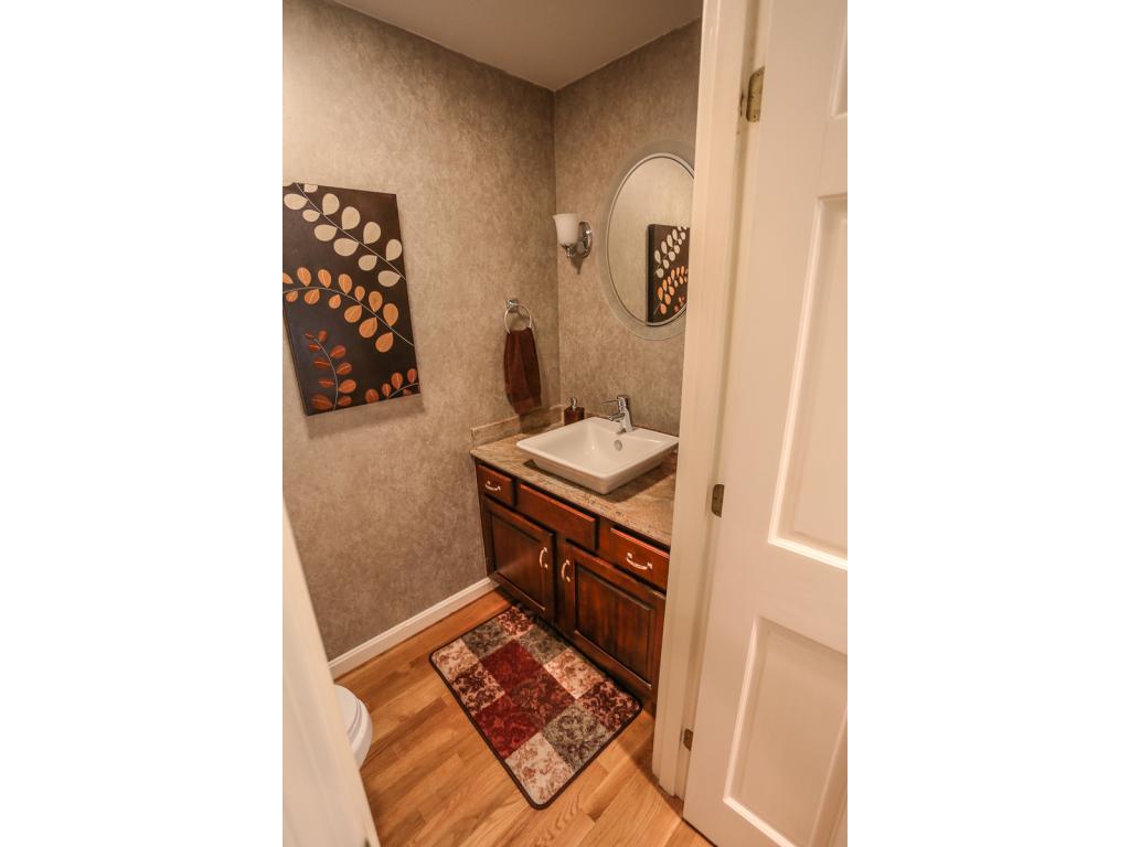 17 Mont Vernon Road Amherst, NH 03031 - Photo 23 of 36