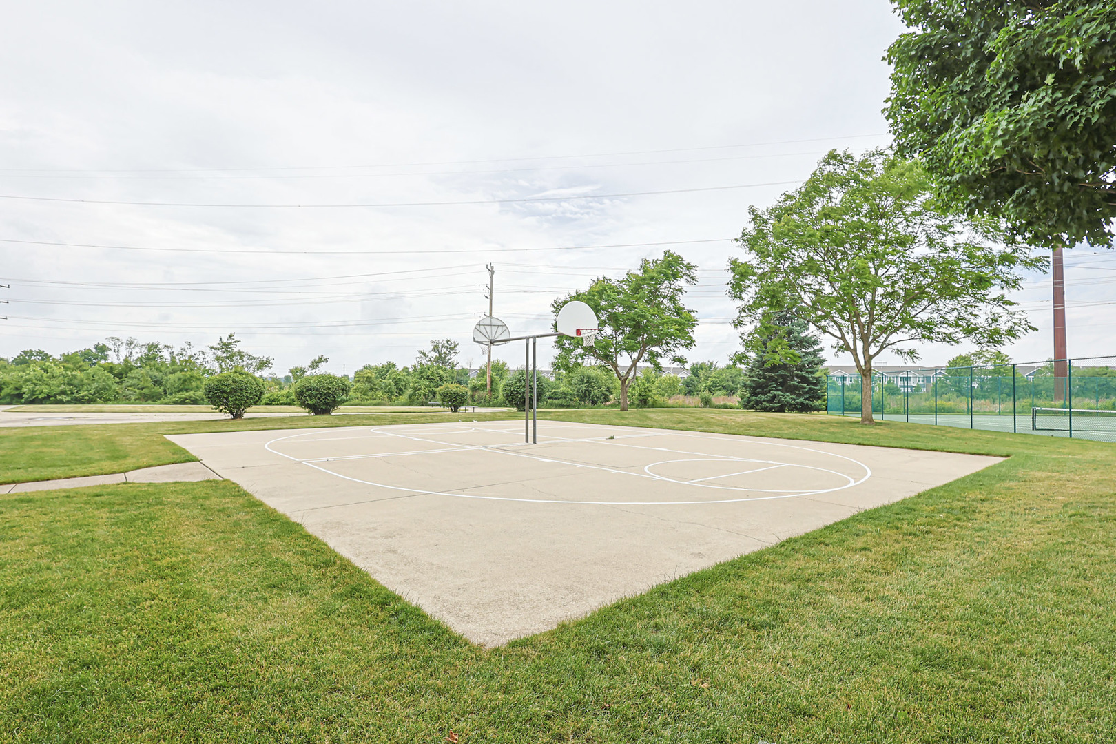 2425 Daybreak Court Elgin, IL 60123 - Photo 24 of 26