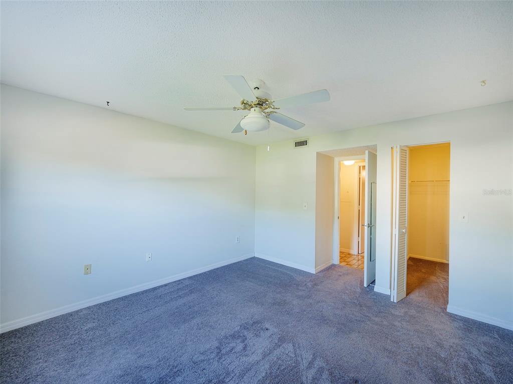 3235 South Beneva Road, Unit 101 Sarasota, FL 34232 - Photo 26 of 36 a view of an empty room with a window