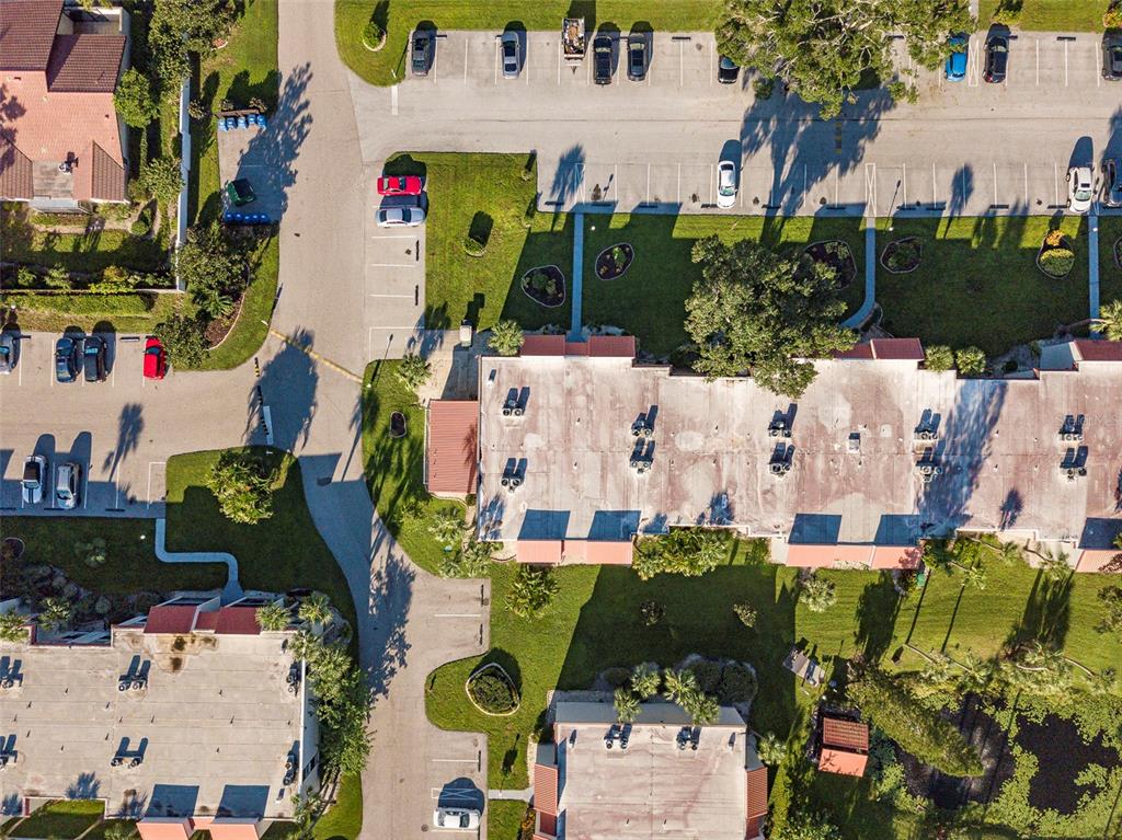 3235 South Beneva Road, Unit 101 Sarasota, FL 34232 - Photo 35 of 36 an aerial view of multiple house