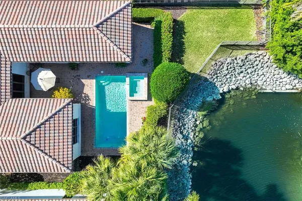 $2,950,000 | 2277 Residence Circle, Naples, FL 34105