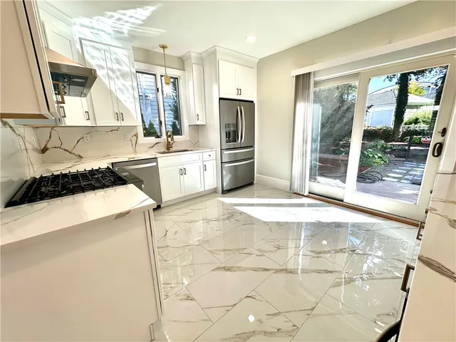 $1,195,000 | 141 Elton Street, Providence, RI 02906