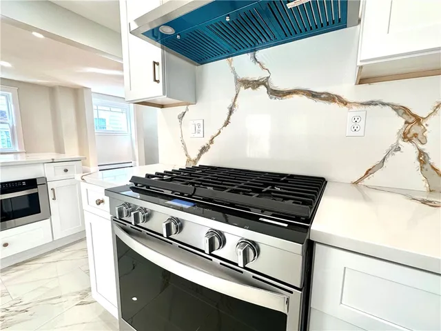 $1,195,000 | 141 Elton Street, Providence, RI 02906