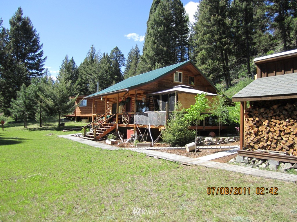 7 Trapline Loop Road Oroville, WA 98844 - Photo 1 of 14