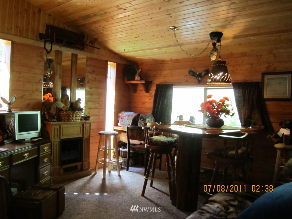 7 Trapline Loop Road Oroville, WA 98844 - Photo 10 of 14