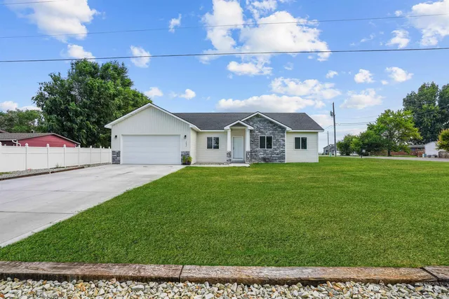 $355,000 | 1937 15th Street, Heyburn, ID 83336