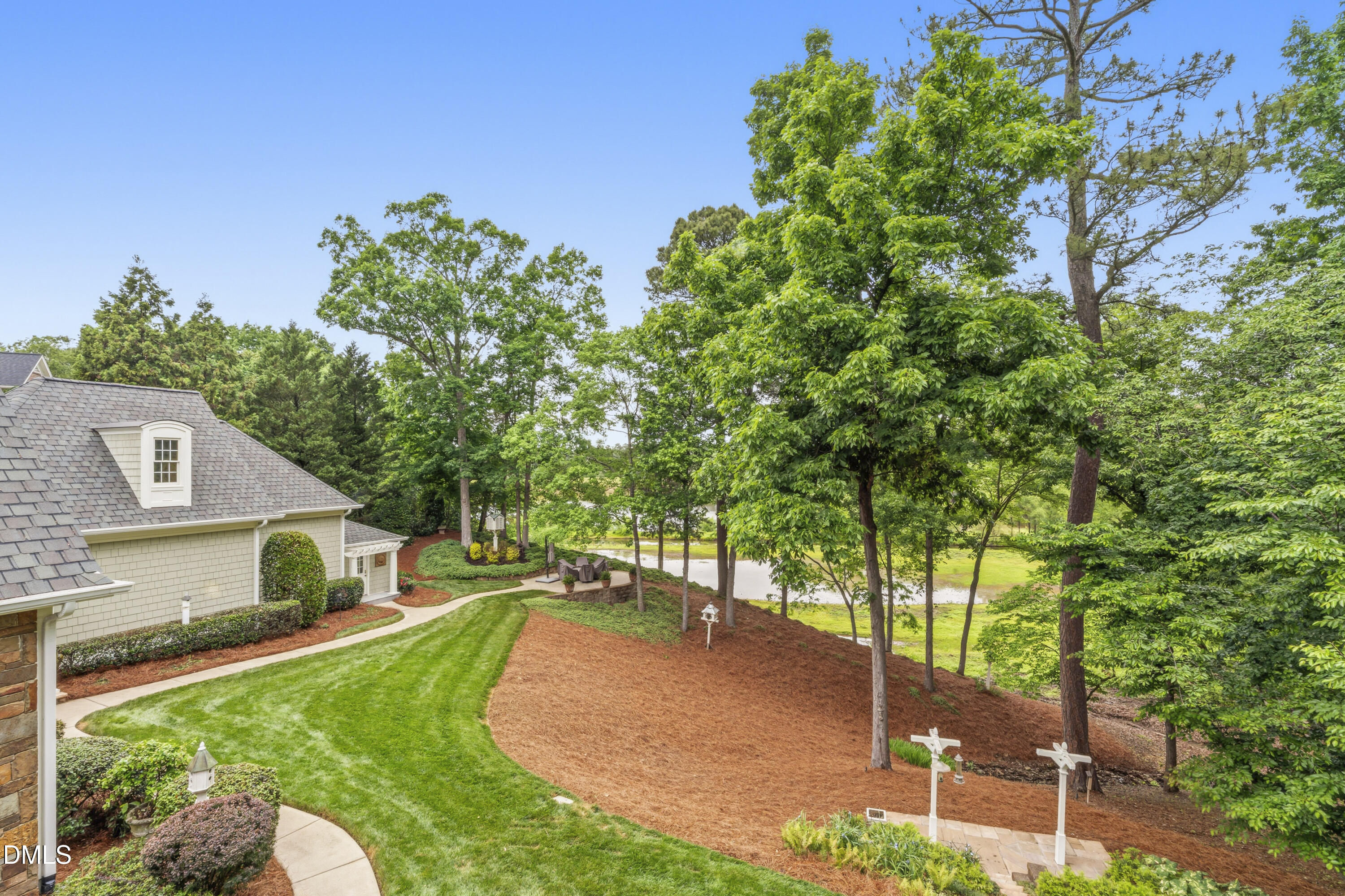 303 Pond Bluff Way Cary, NC 27513 - Photo 80 of 106 photos_high_resolution_DSC07397