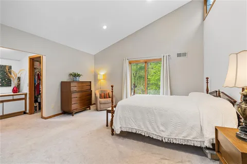 $950,000 | 38 River Run, East Greenwich, RI 02818