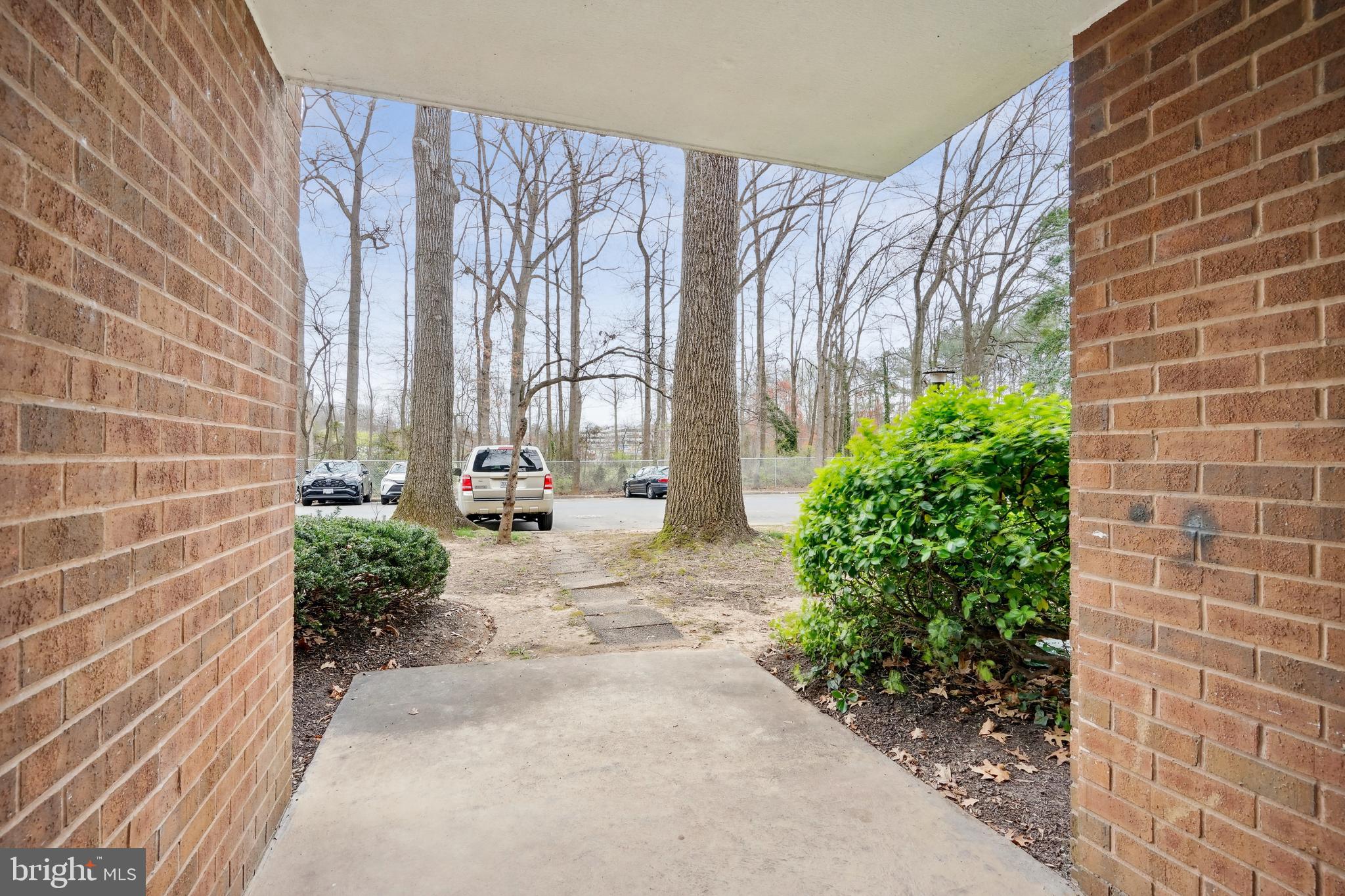 3356 Woodburn Road, Unit T2 Annandale, VA 22003 - Photo 6 of 20 Easy access to parking lot