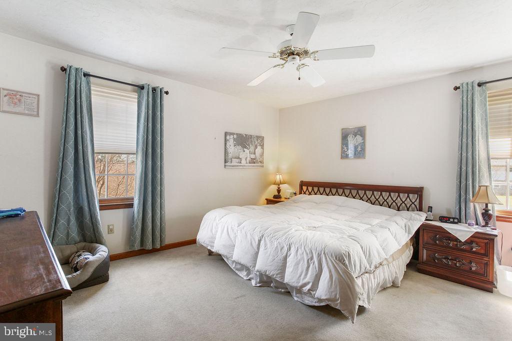 1032 Woodridge Road Red Lion, PA 17356 - Photo 17 of 33 Gallery Image 17