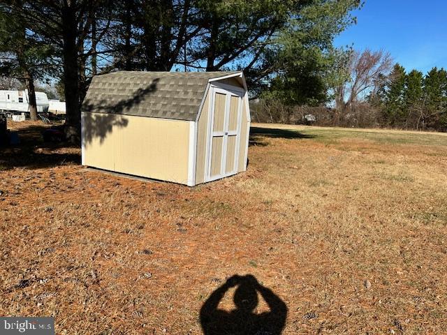 16335 Abbotts Pond Road Milford, DE 19963 - Photo 4 of 18 a view of outdoor space and yard