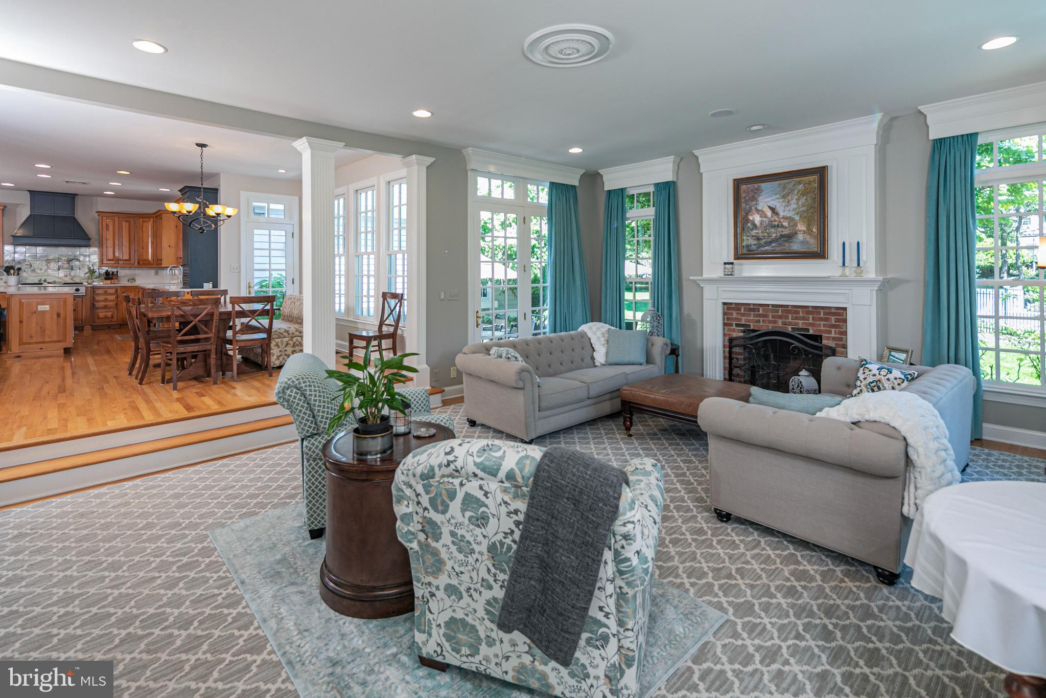 5 Woodmere Way Pennington, NJ 08534 - Photo 11 of 38