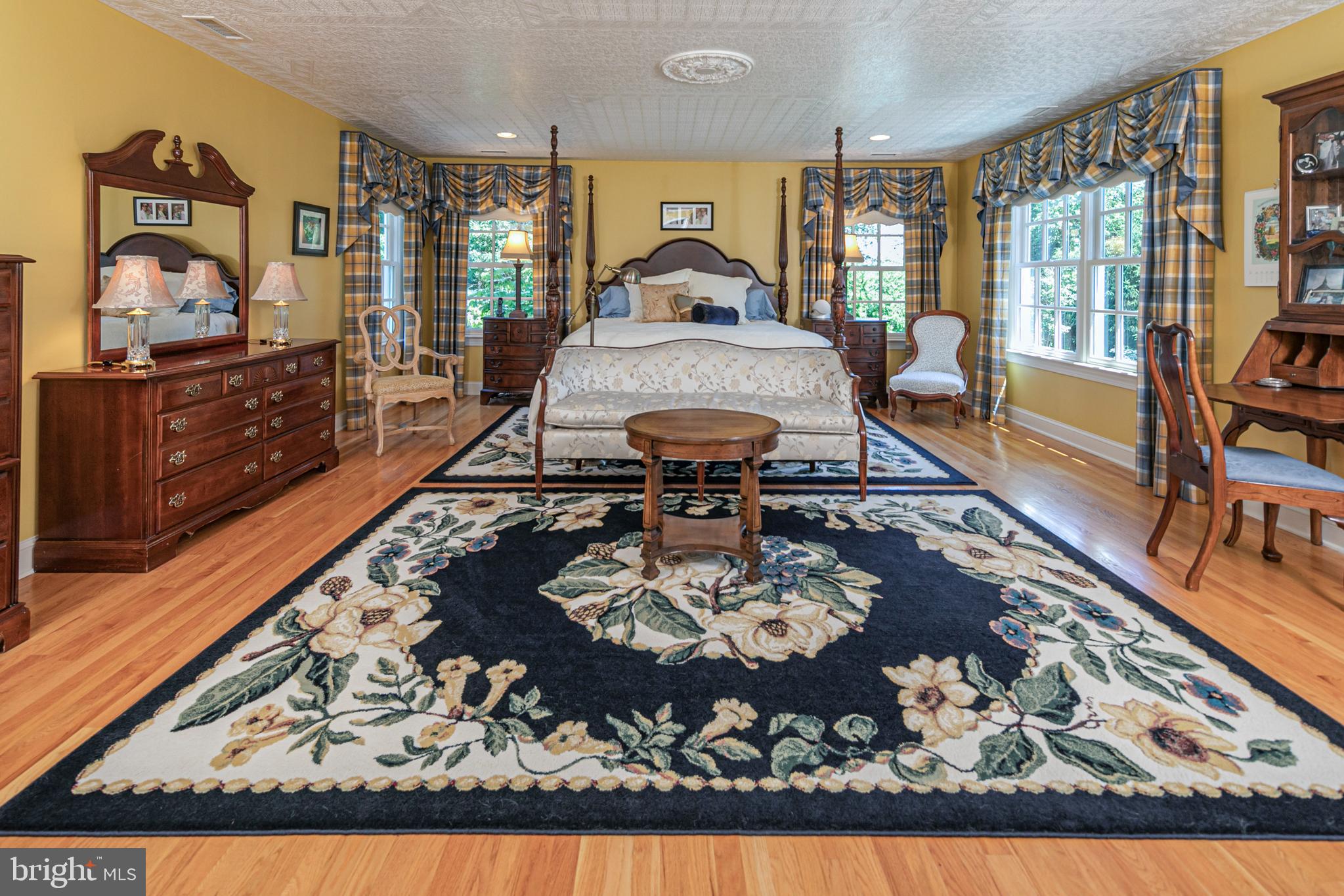 5 Woodmere Way Pennington, NJ 08534 - Photo 23 of 38