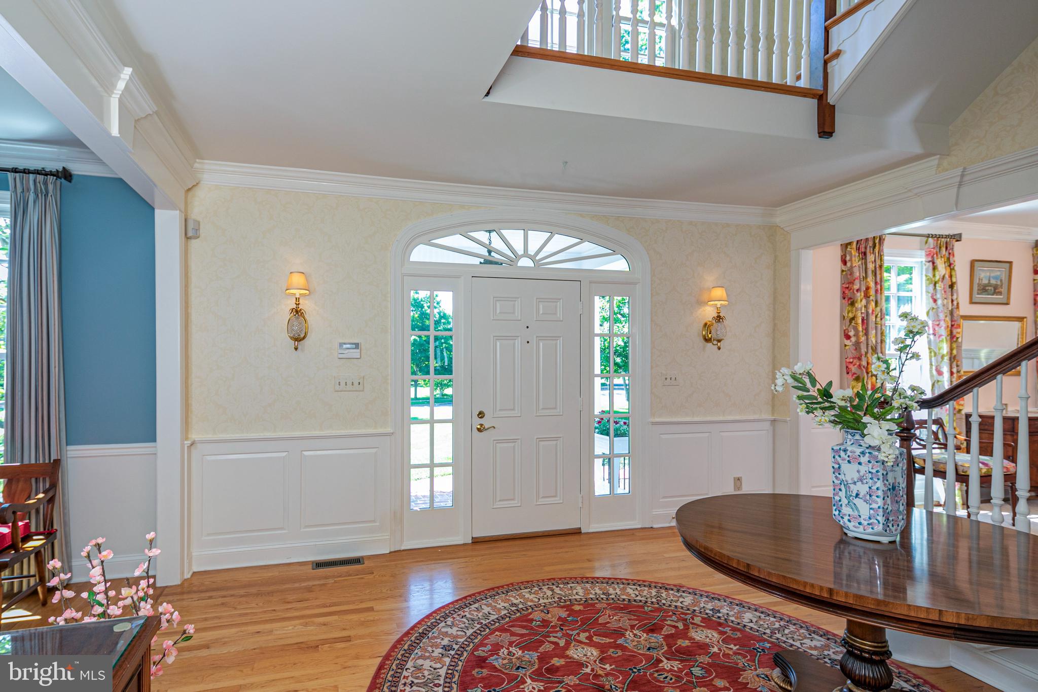 5 Woodmere Way Pennington, NJ 08534 - Photo 4 of 38