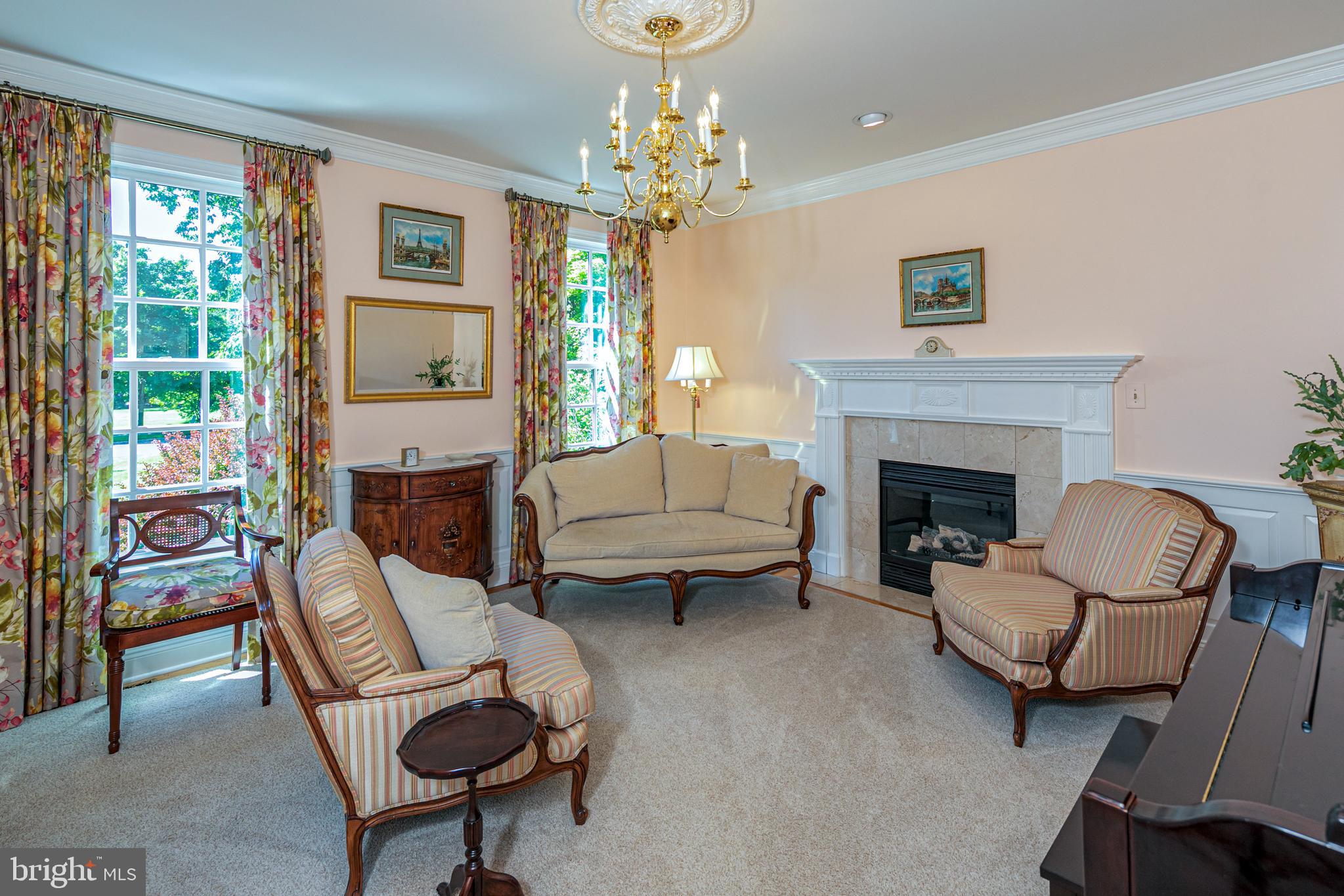 5 Woodmere Way Pennington, NJ 08534 - Photo 8 of 38