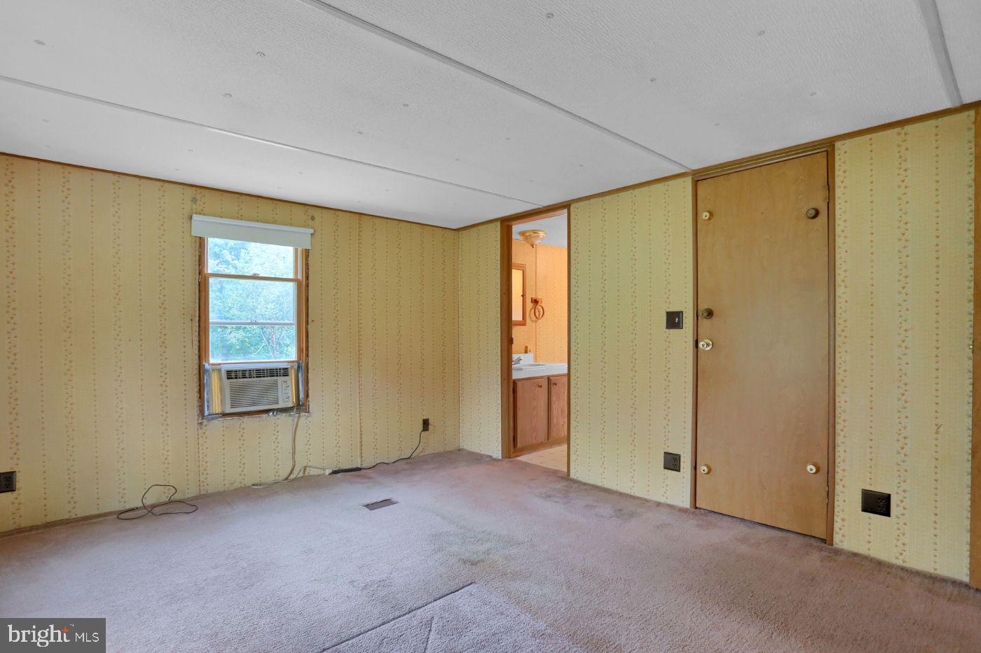 440 East Butter Road York, PA 17404 - Photo 14 of 43