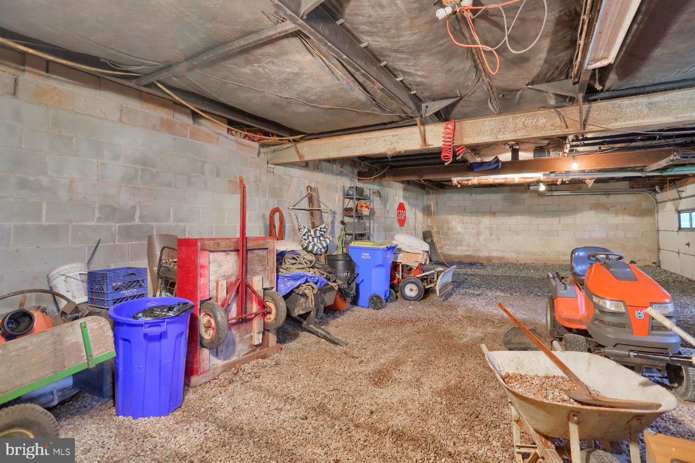 440 East Butter Road York, PA 17404 - Photo 25 of 43