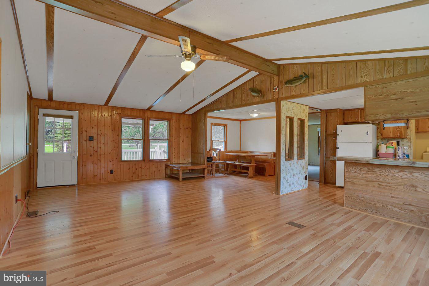 440 East Butter Road York, PA 17404 - Photo 5 of 43