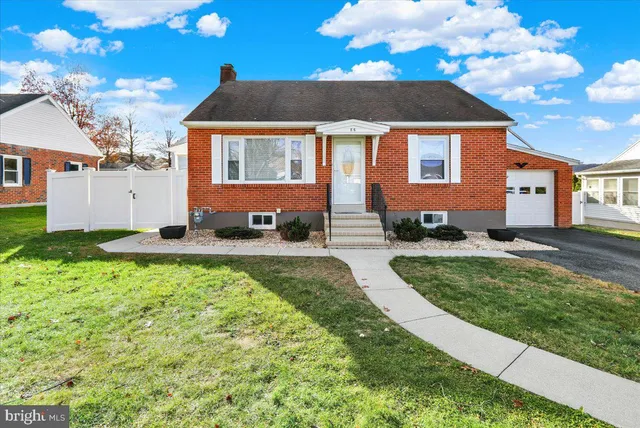 $2,500 | 88 East College Avenue, Wernersville, PA 19565