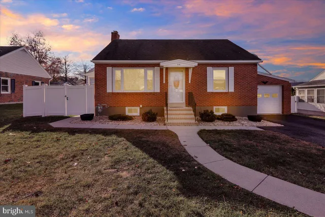 $2,500 | 88 East College Avenue, Wernersville, PA 19565