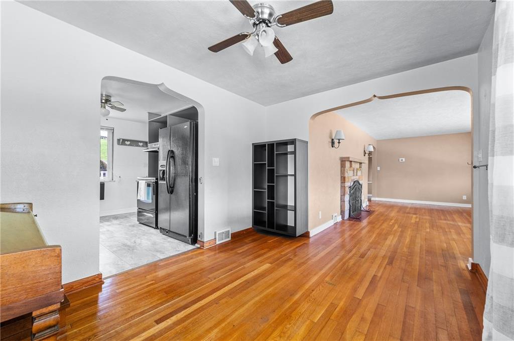 317 McClelland Road Canonsburg, PA 15317 - Photo 8 of 24 Gallery Image 8