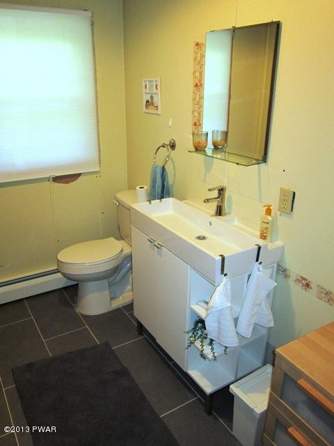 124 Pebble Rock Road Lackawaxen, PA 18435 - Photo 11 of 15
