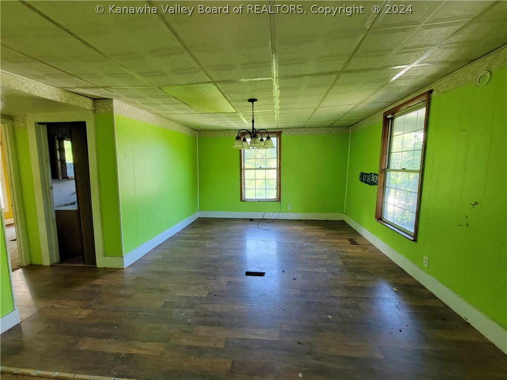 313 Dunloup Creek Road Mount Hope, WV 25880 - Photo 3 of 12 Gallery Image 3