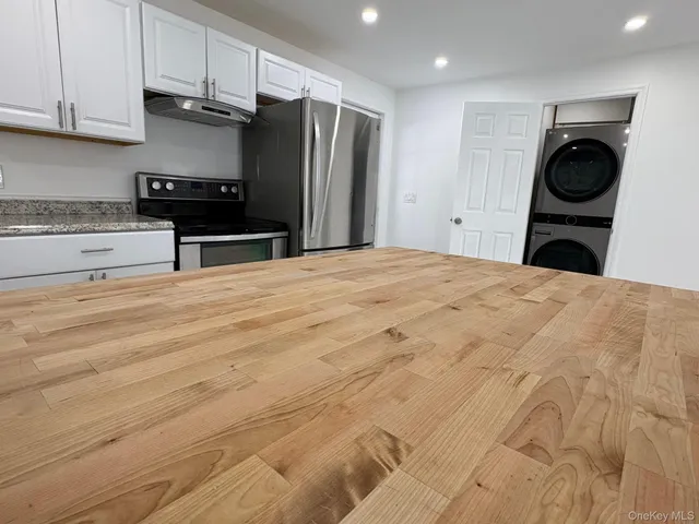 $3,000 | 40 Hillside Avenue, Unit A, New Windsor, NY 12553