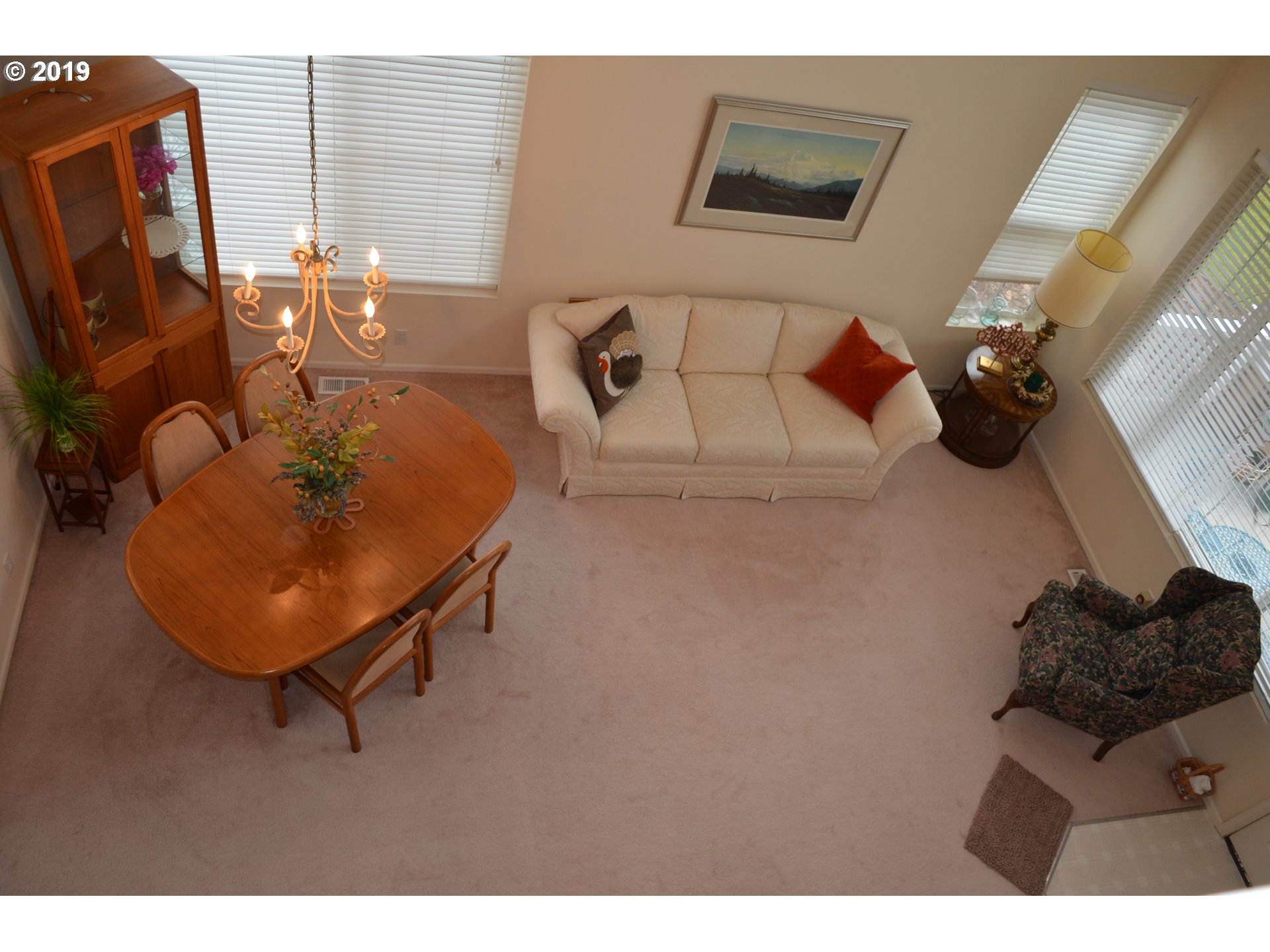 5421 Wales Drive Eugene, OR 97402 - Photo 4 of 20