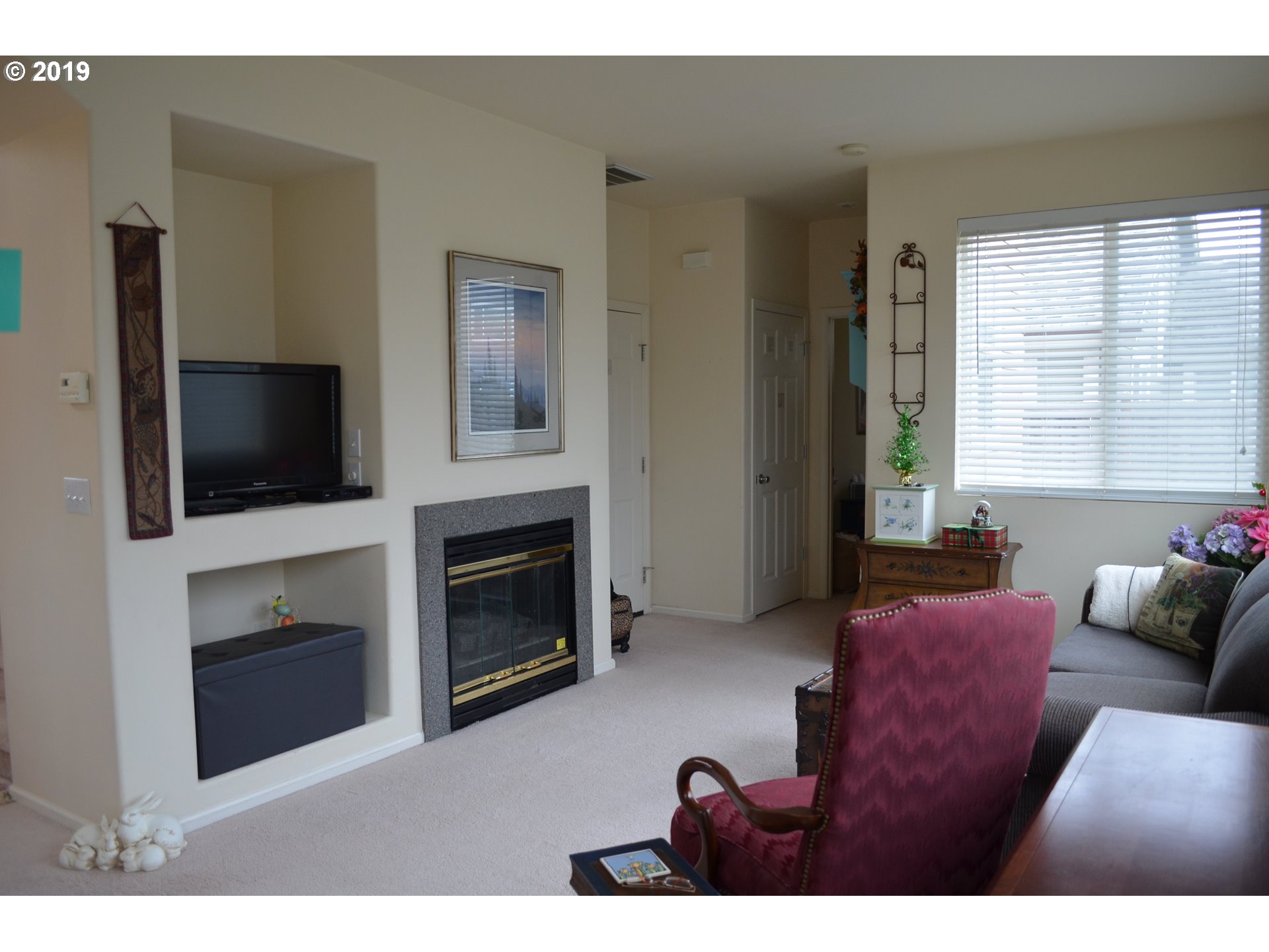 5421 Wales Drive Eugene, OR 97402 - Photo 9 of 20