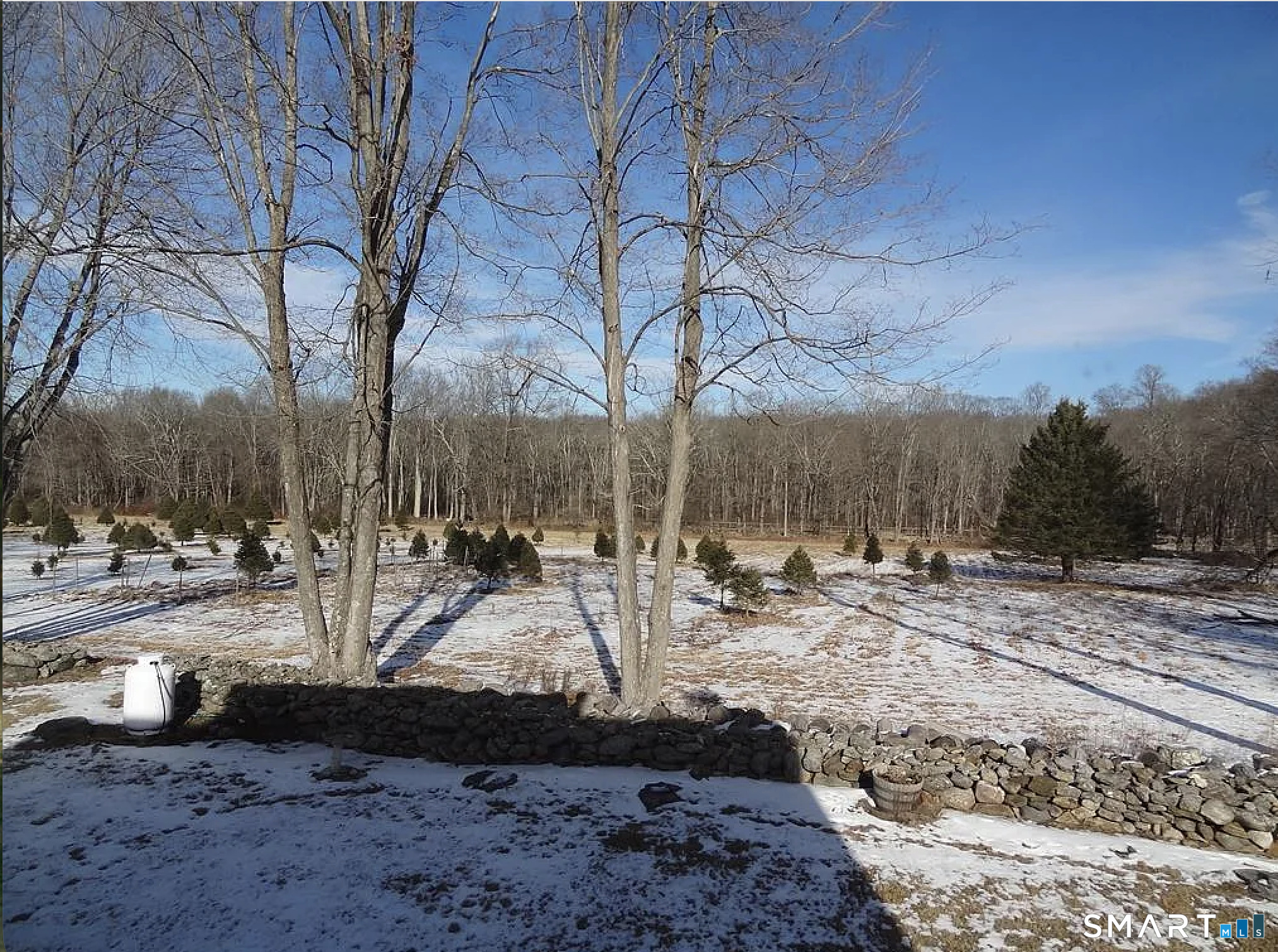 128 Center Road Easton, CT 06612 - Photo 34 of 39