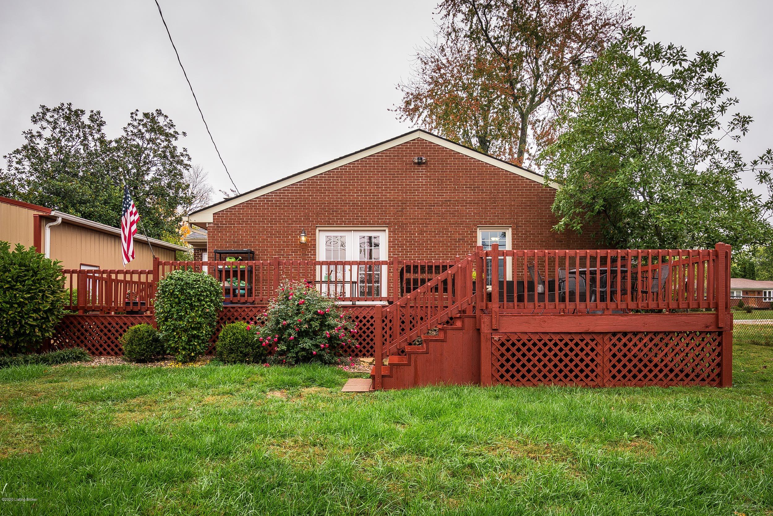 4804 Ulrich Road Louisville, KY 40299 - Photo 7 of 53 4804 Ulrich Rd-07