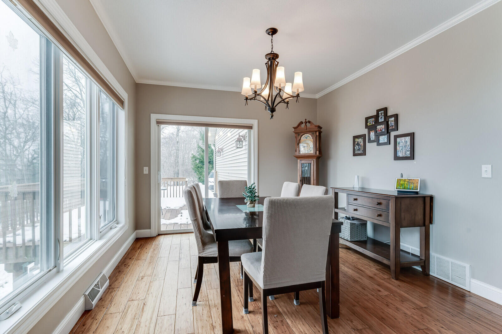 N5076 Wildflower Lane Hamilton, WI 54669 - Photo 20 of 47 Enjoy your dining experience with a view!